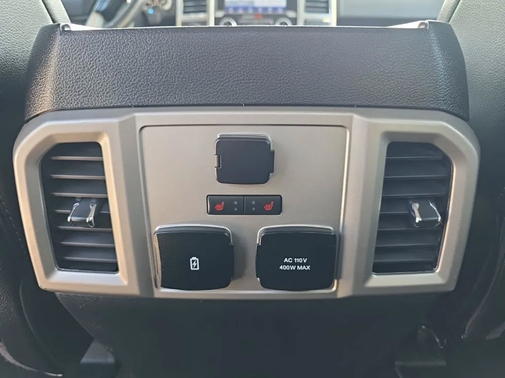 Used 2020 Ford F150 Lariat w/ Equipment Group 502A Luxury AWD/4WD image 19
