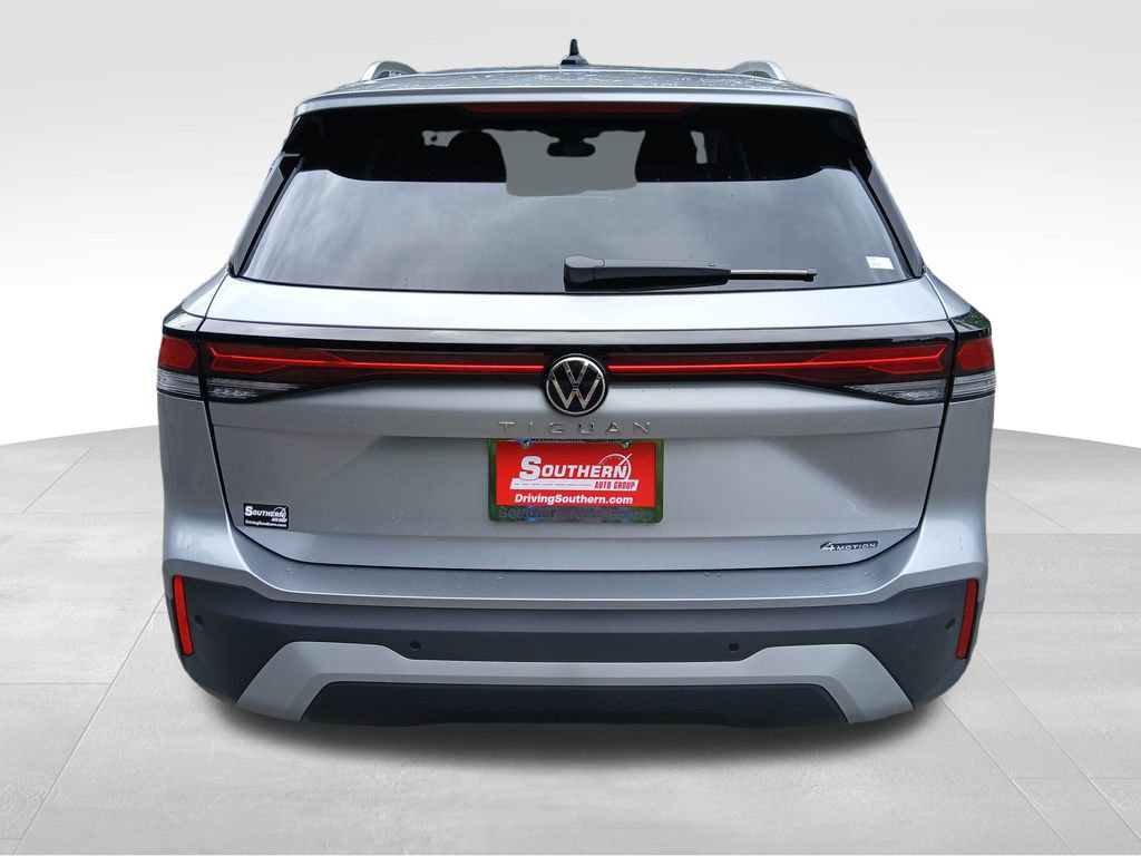 New 2025 Volkswagen Tiguan S image 4