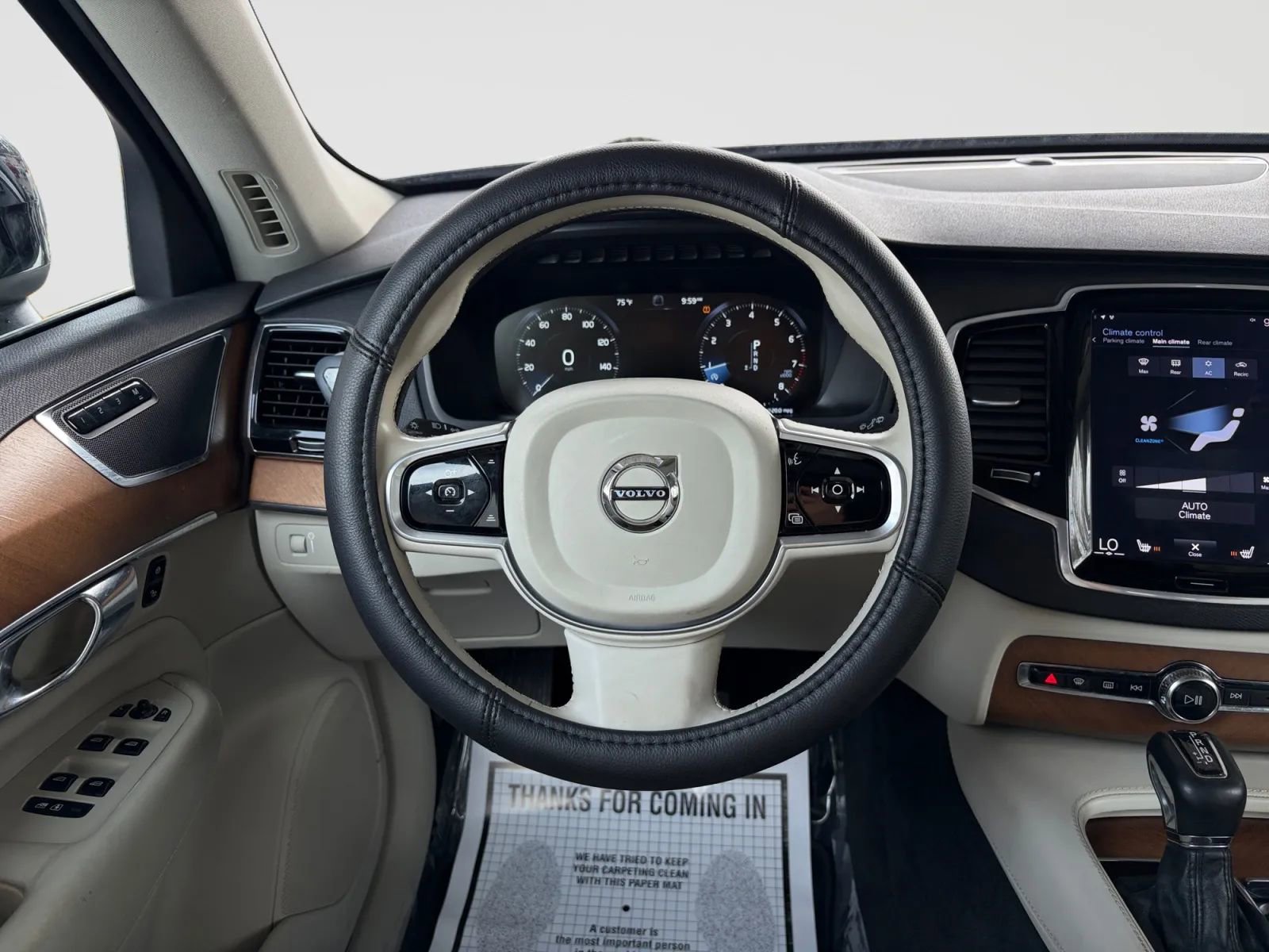 Used 2017 Volvo XC90 T6 Inscription w/ Vision Package AWD/4WD image 29