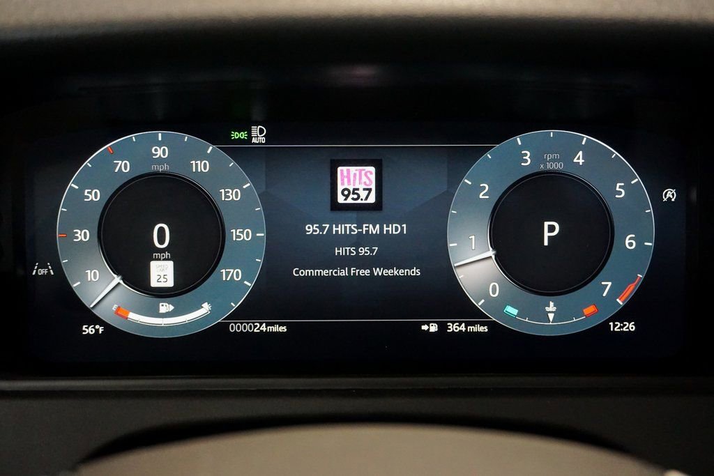 Used 2025 Land Rover Range Rover Velar S image 11