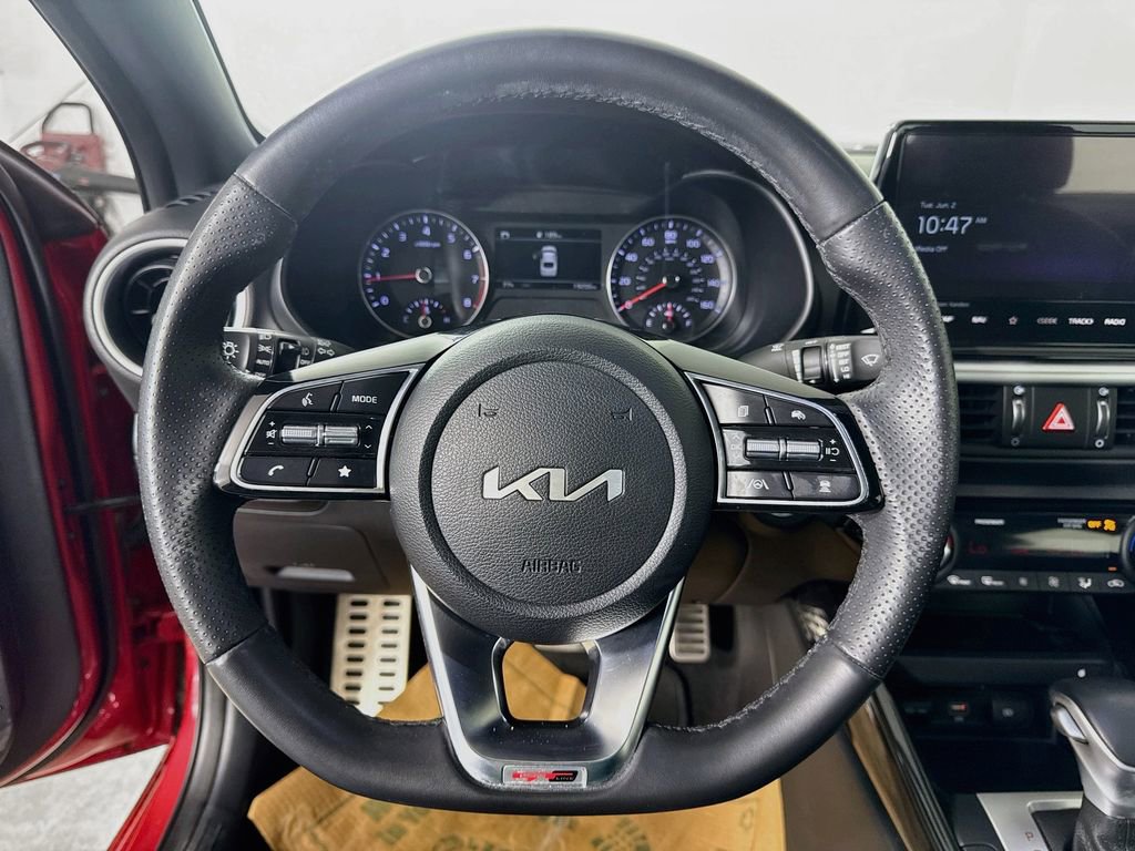 Used 2024 Kia Forte GT-Line w/ GT-Line Premium Package FWD image 12