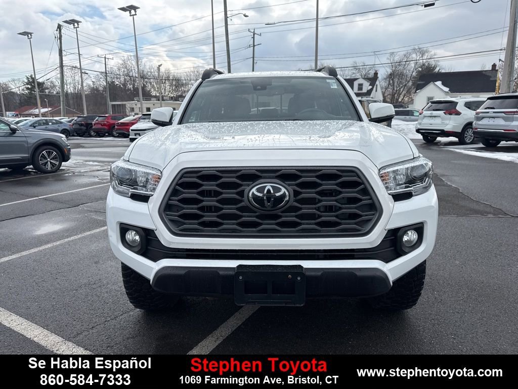Used 2022 Toyota Tacoma TRD Off-Road w/ Technology Package image 2