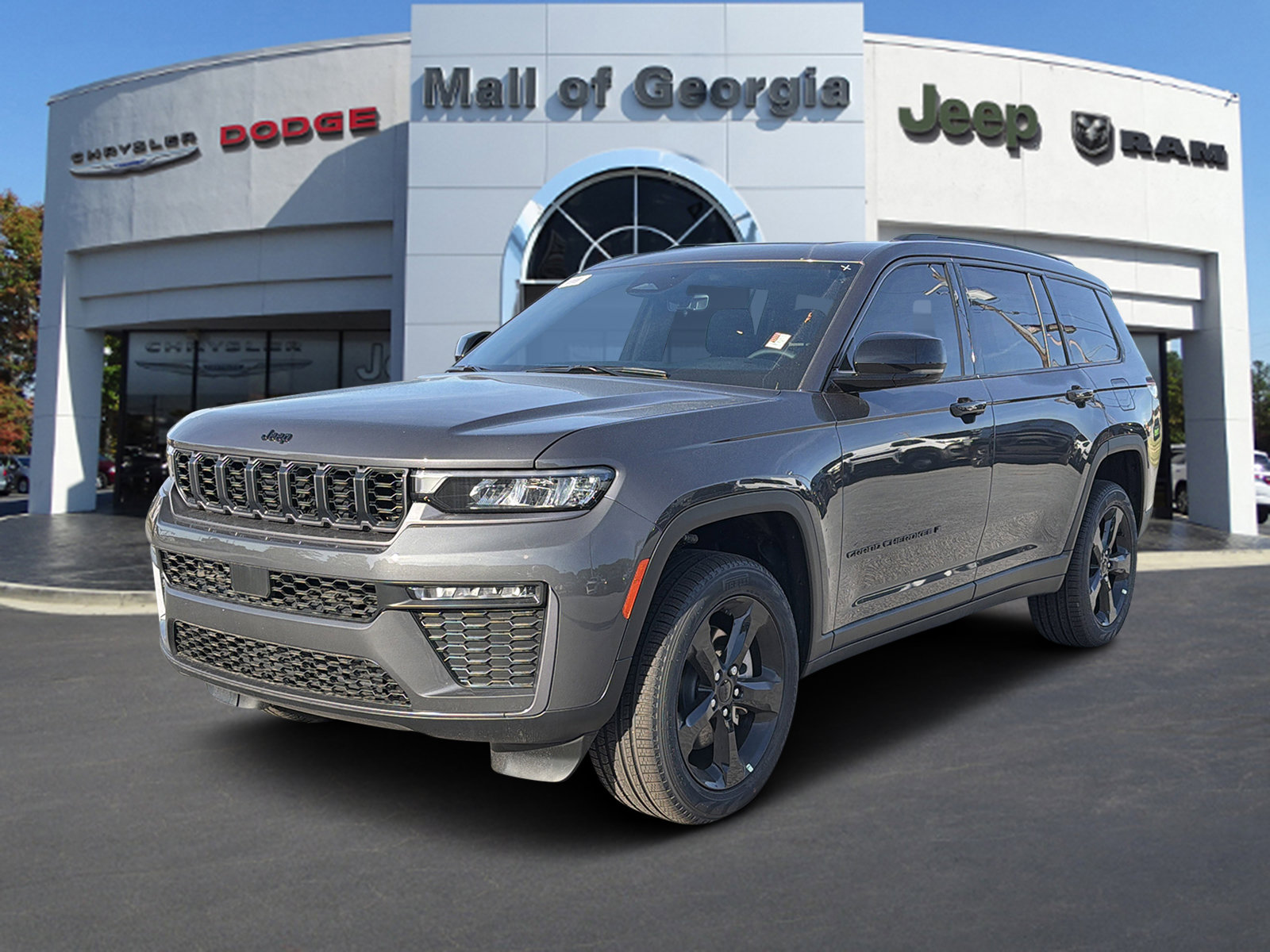 New 2026 Jeep Grand Cherokee L Limited w/ Limited Altitude Package AWD/4WD image 1
