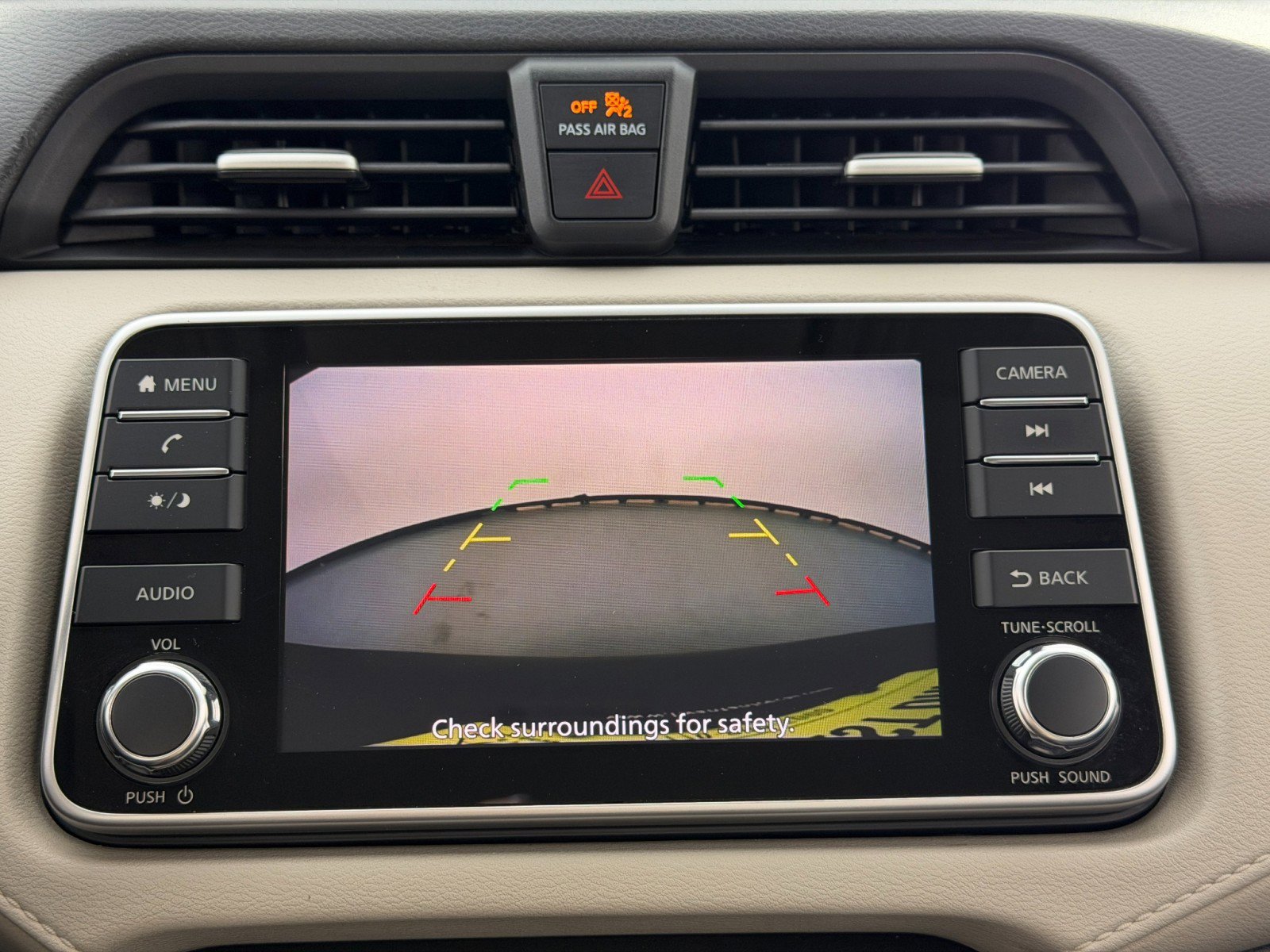 Used 2021 Nissan Versa SV image 22