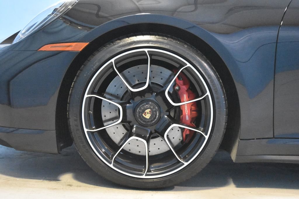 Certified 2021 Porsche 911 Turbo image 28