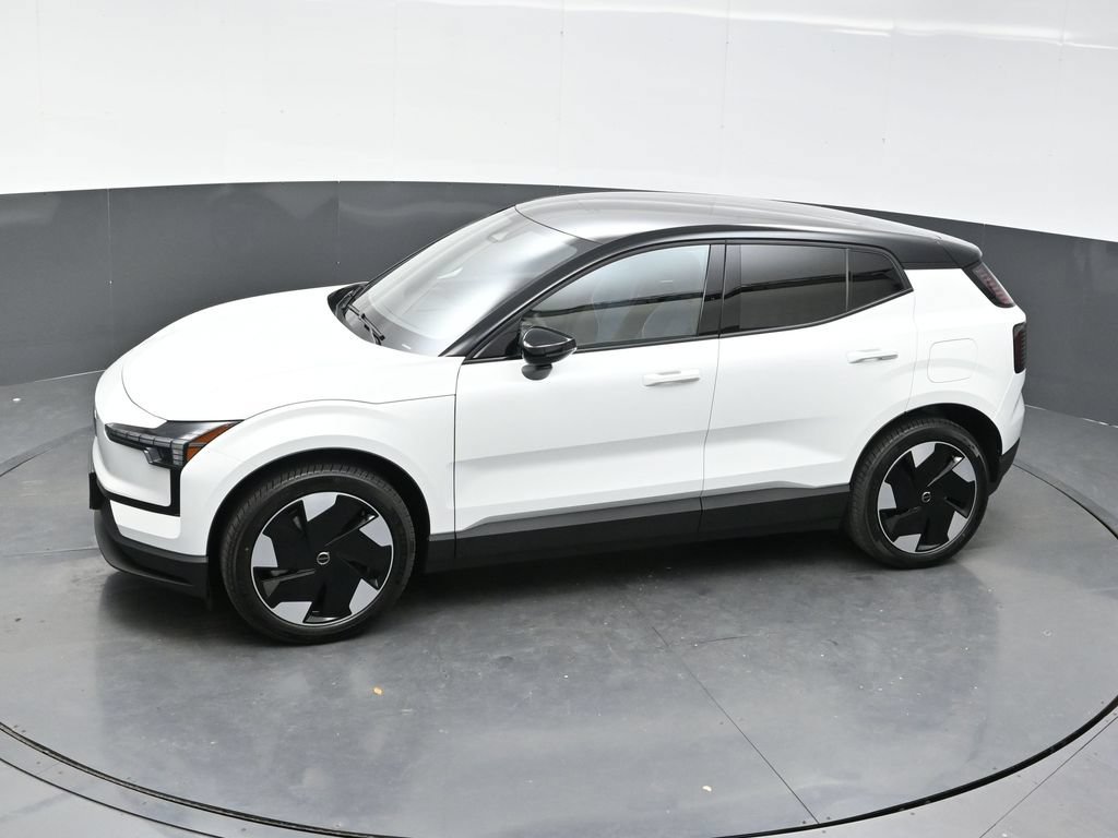 New 2026 Volvo EX30 Plus w/ Protection Package Premier AWD/4WD image 30