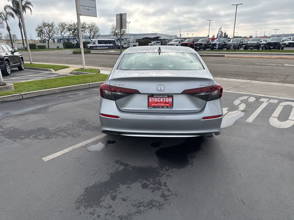 Used 2025 Honda Civic Sport image 5