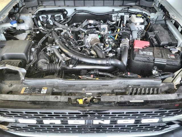 Used 2023 Ford Bronco Wildtrak AWD/4WD image 26
