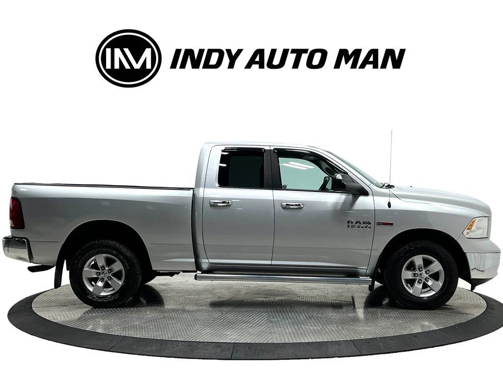 Used 2015 RAM 1500 Classic SLT w/ Luxury Group AWD/4WD image 3