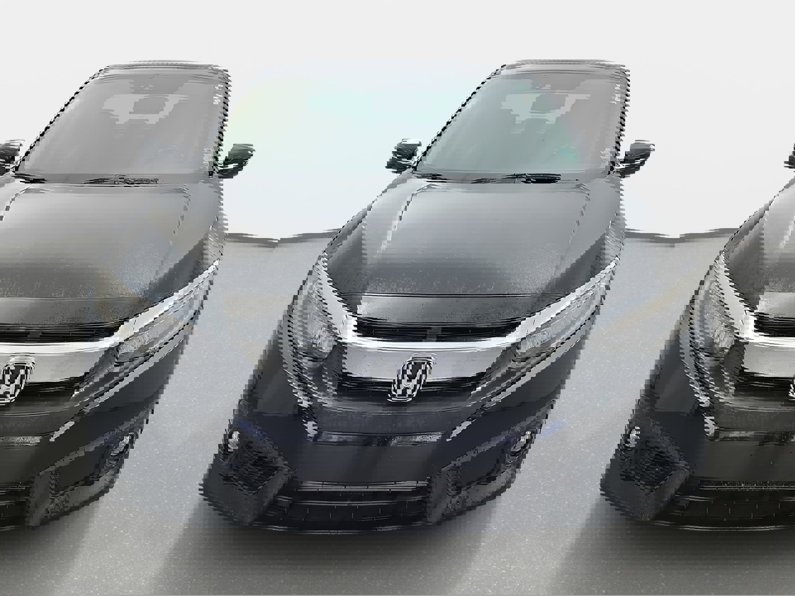 Used 2017 Honda Civic Touring image 2