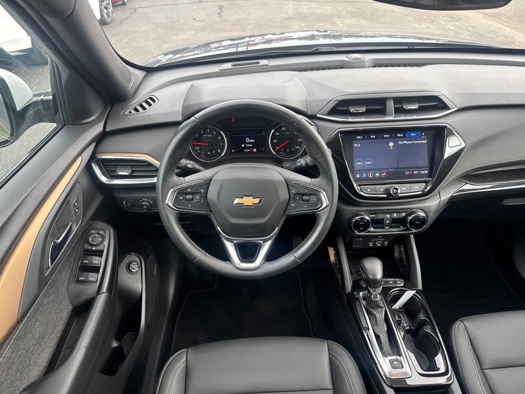 Used 2021 Chevrolet TrailBlazer ACTIV w/ Sun and Liftgate Package AWD/4WD image 25
