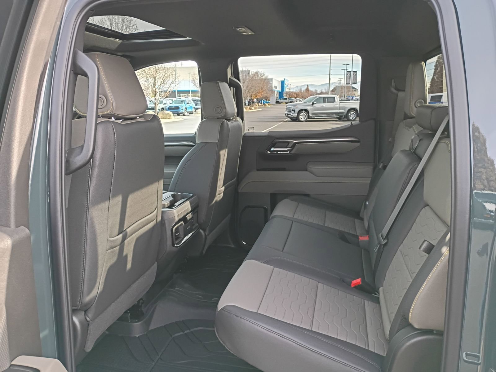 New 2026 Chevrolet Silverado 1500 ZR2 image 17