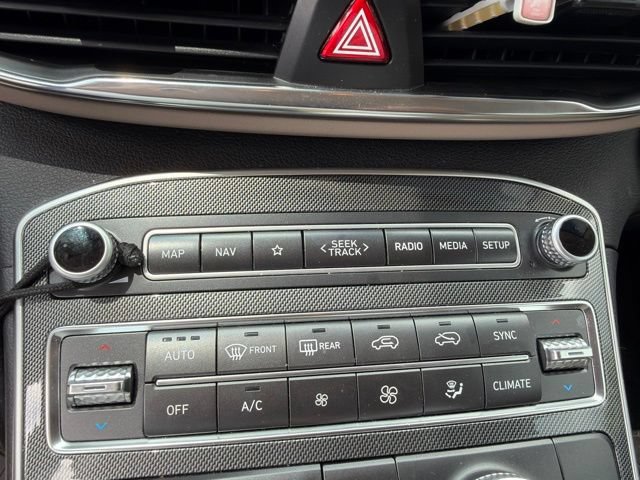 Certified 2023 Hyundai Santa Fe SEL FWD image 6