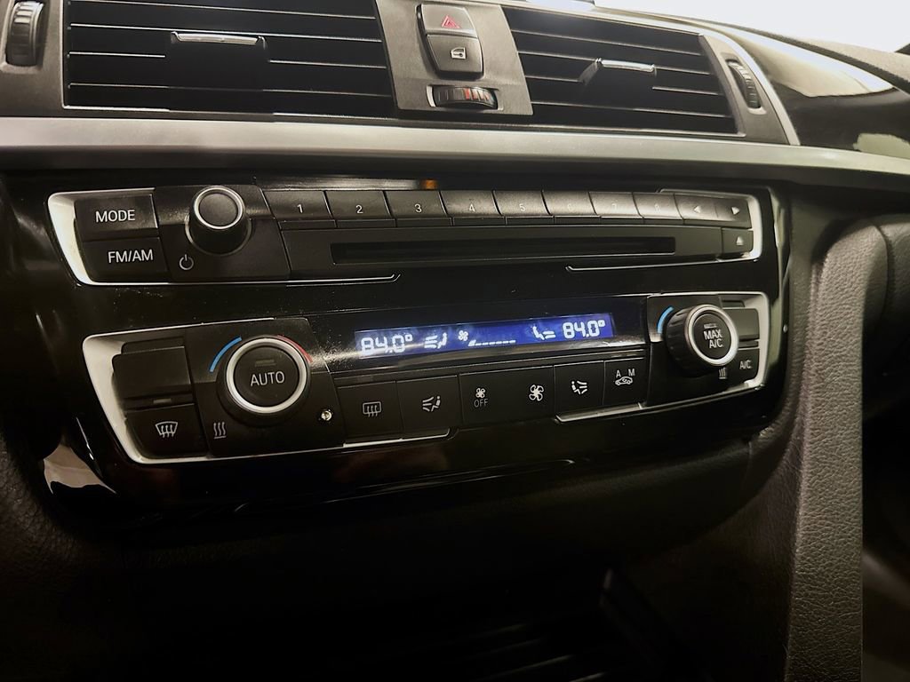 Used 2018 BMW 430i xDrive Convertible image 18