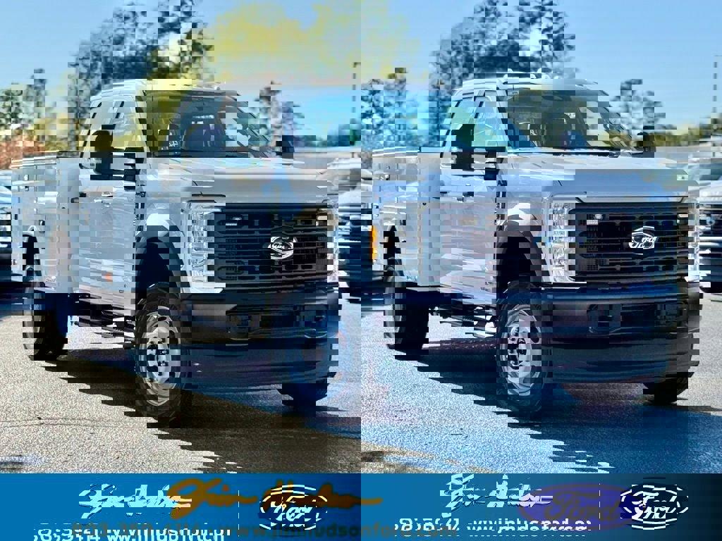 New 2026 Ford F450 XL