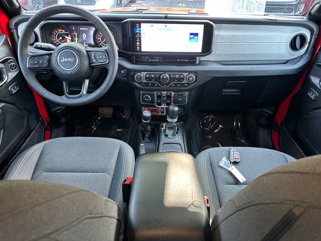 Used 2024 Jeep Wrangler Unlimited Sport AWD/4WD image 31