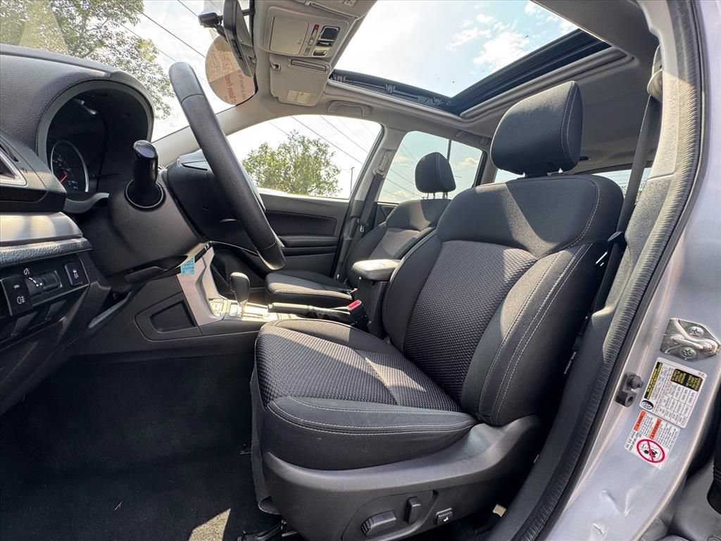 Used 2017 Subaru Forester 2.5i Premium w/ Popular Package #2A AWD/4WD image 15