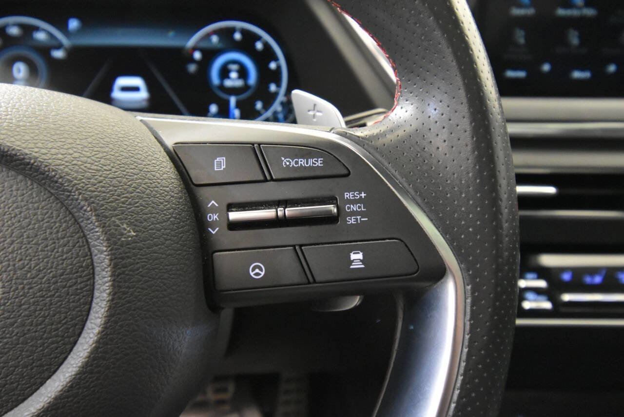 Used 2020 Hyundai Sonata SEL Plus w/ Tech Package image 28