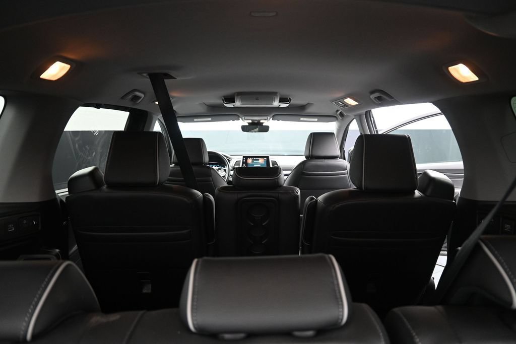 Used 2024 Honda Odyssey Elite image 16