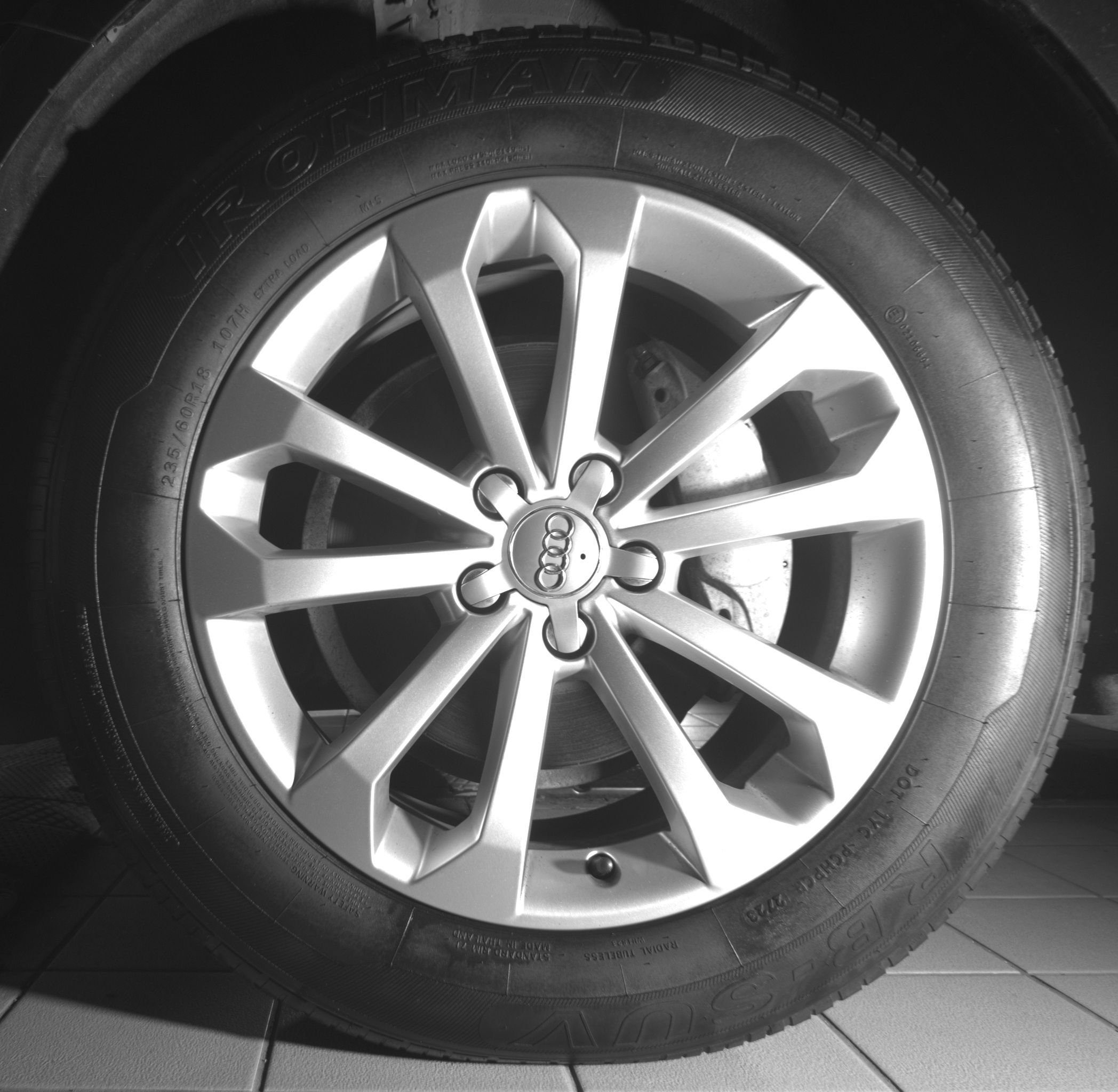 Used 2015 Audi Q5 2.0T Premium Plus w/ Technology Package AWD/4WD image 26