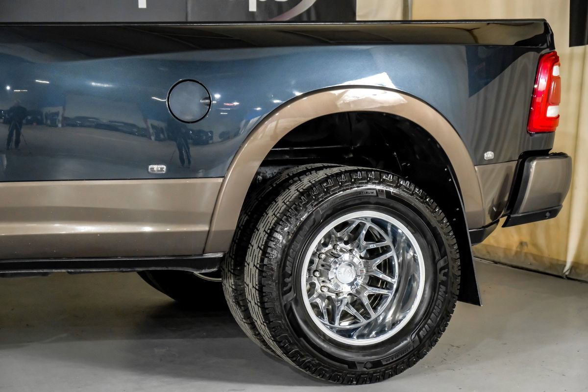 Used 2020 RAM 3500 Limited image 13