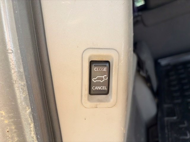 Used 2006 Nissan Armada SE RWD image 21