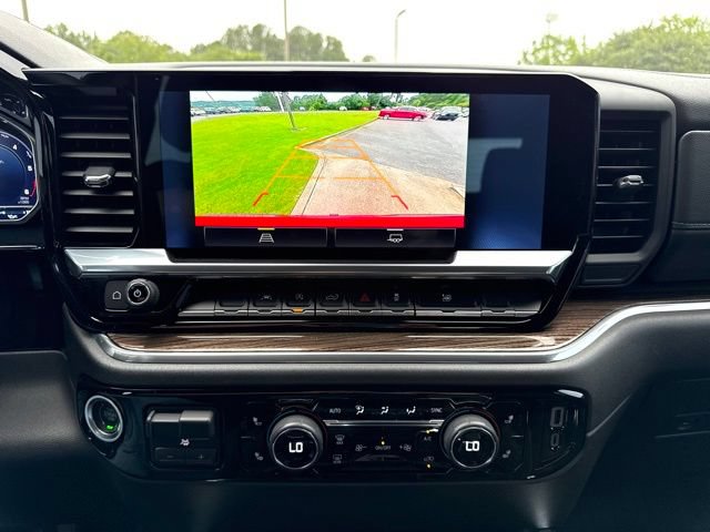 Used 2023 Chevrolet Silverado 1500 RST AWD/4WD image 19