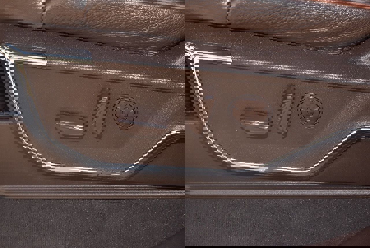 Used 2023 Ford F250 King Ranch w/ Chrome Package image 37