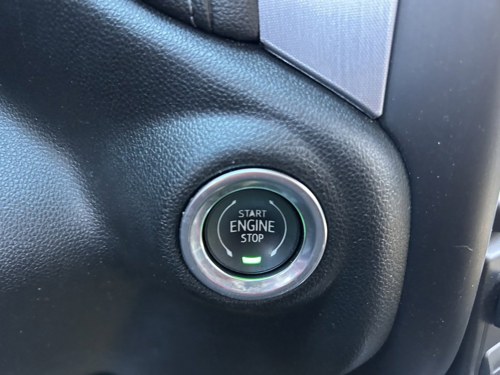 Used 2023 GMC Sierra 3500 SLT w/ SLT Premium Package image 31