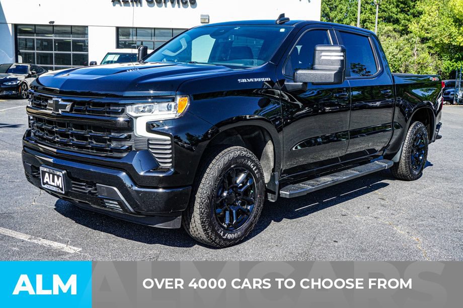 Used 2024 Chevrolet Silverado 1500 RST w/ Convenience Package II AWD/4WD image 2