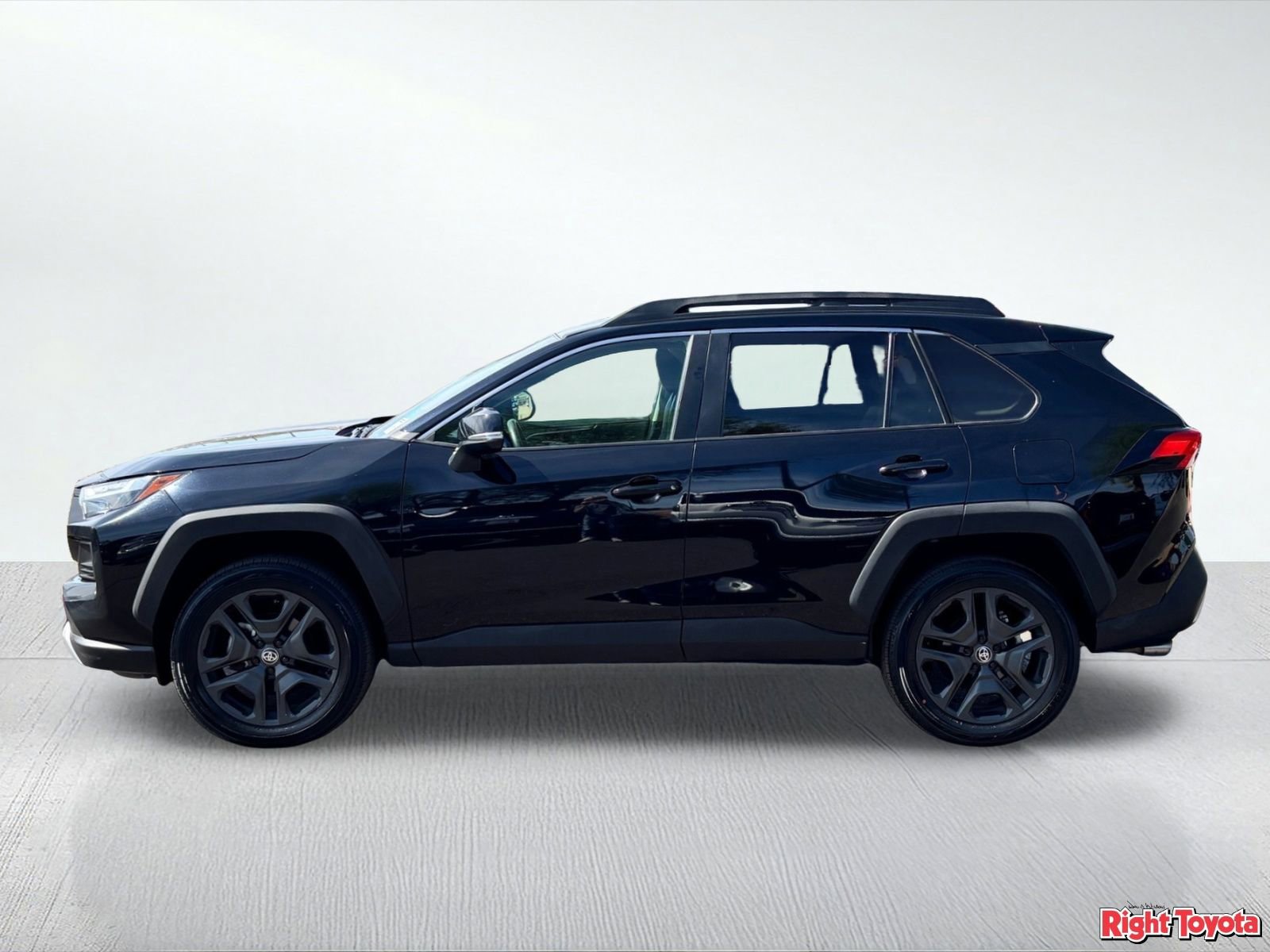 Certified 2024 Toyota RAV4 Adventure AWD/4WD image 2
