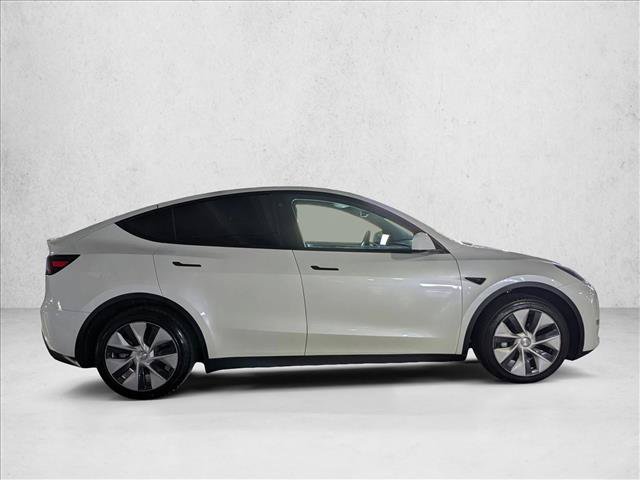Used 2023 Tesla Model Y Long Range AWD/4WD image 4