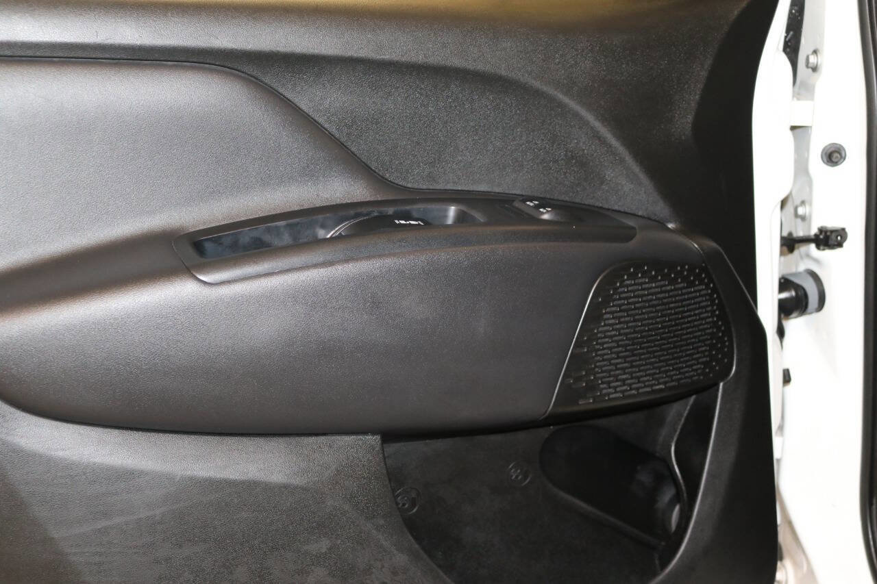 Used 2022 RAM ProMaster City Wagon w/ Lights & Wheels Group image 55