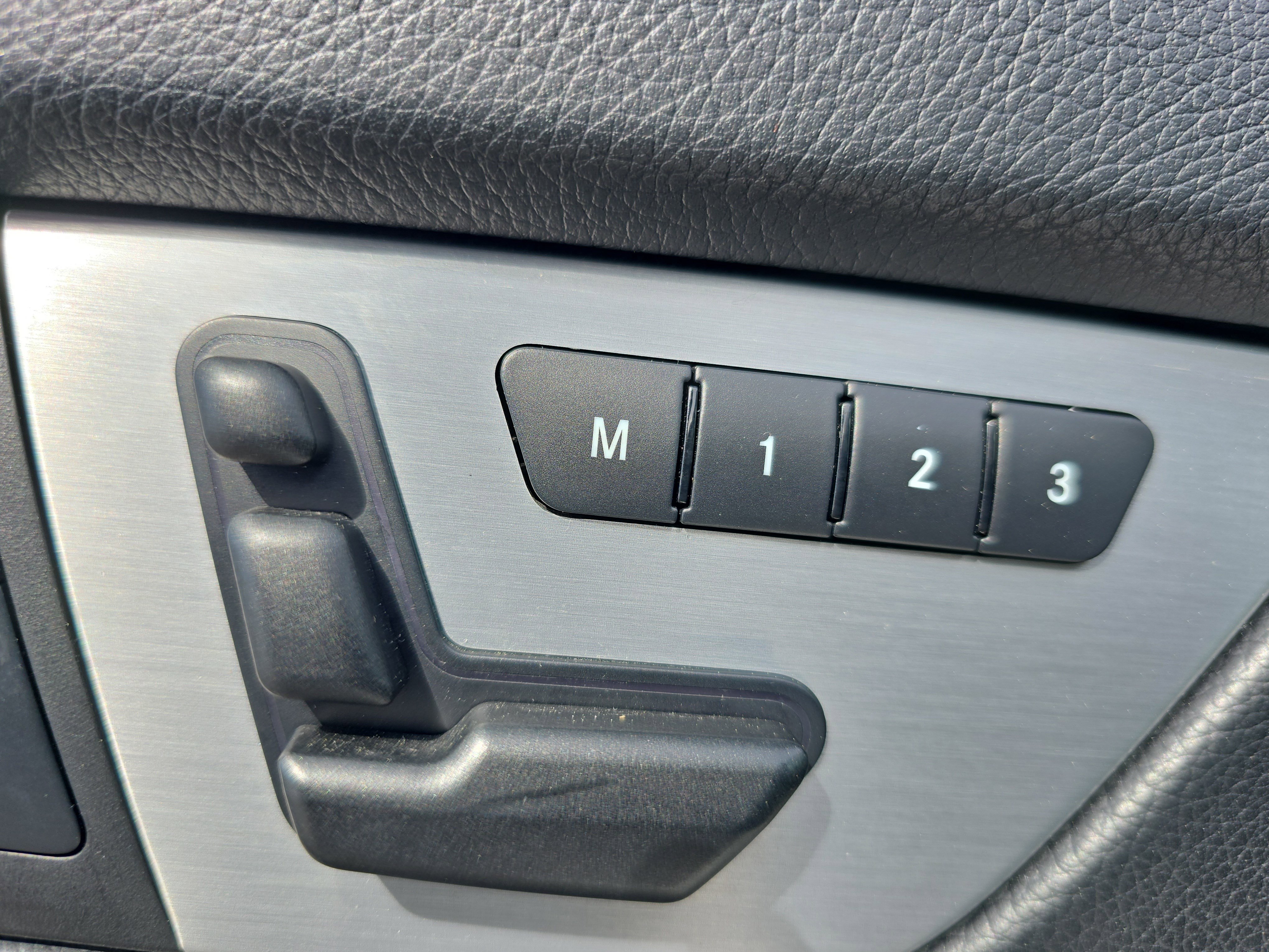 Used 2013 Mercedes-Benz C 250 C 250 image 26