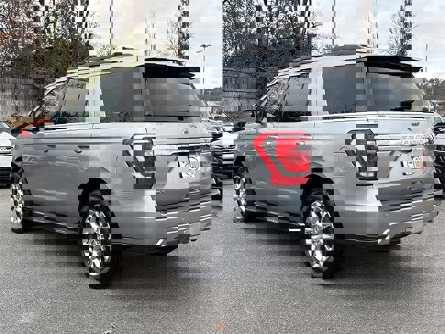 Used 2021 Ford Expedition XLT image 5