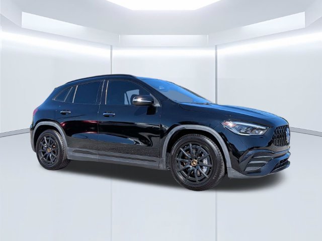 Used 2022 Mercedes-Benz GLA 35 AMG 4MATIC image 2