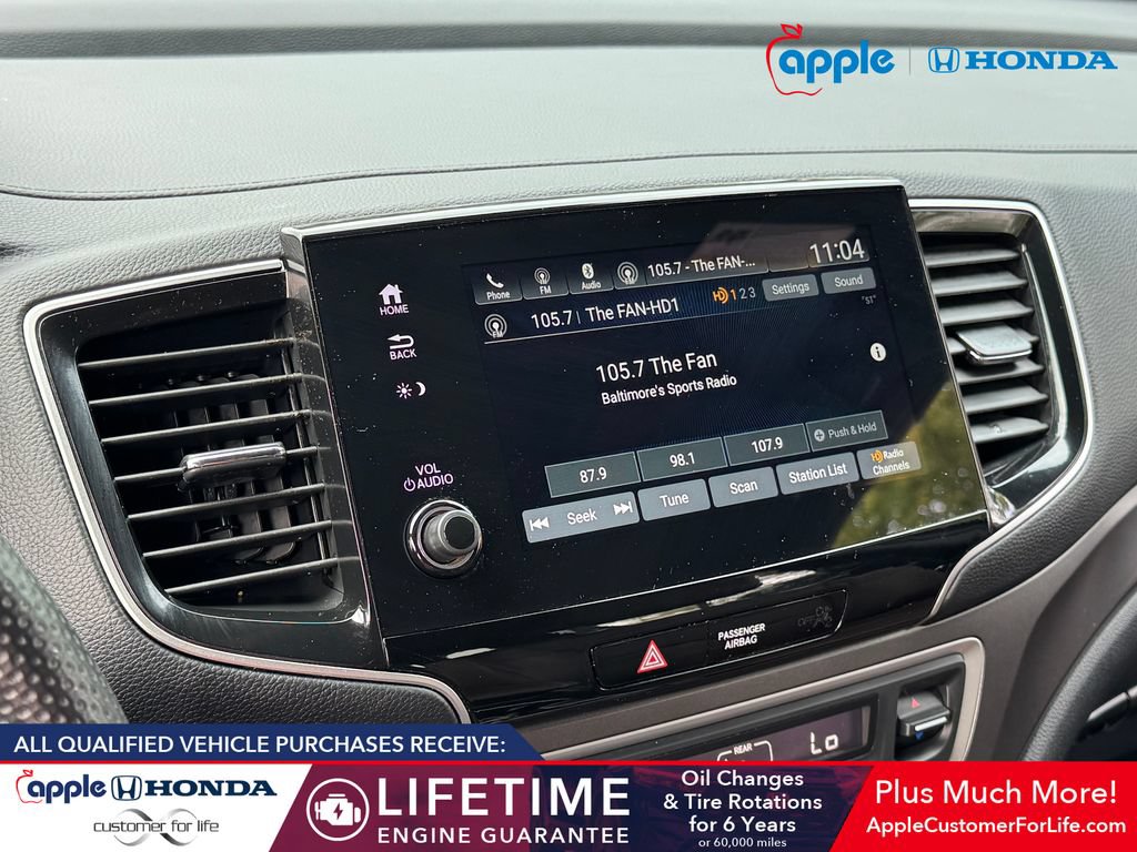 Used 2025 Honda Passport EX-L image 12