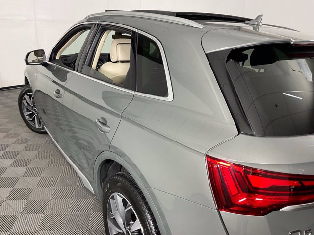Used 2025 Audi Q5 2.0T Premium Plus AWD/4WD image 34