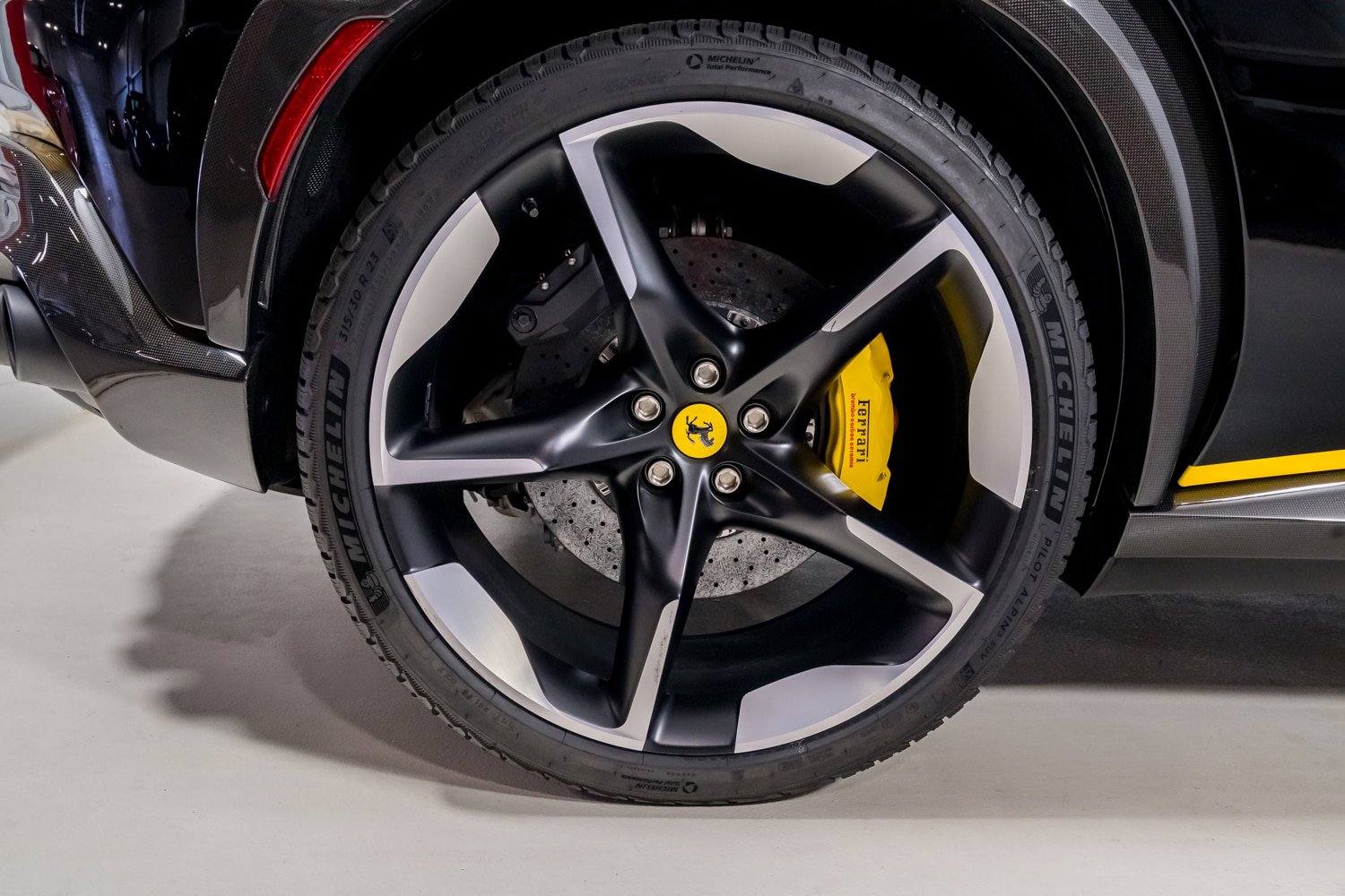 Used 2024 Ferrari Purosangue AWD/4WD image 15