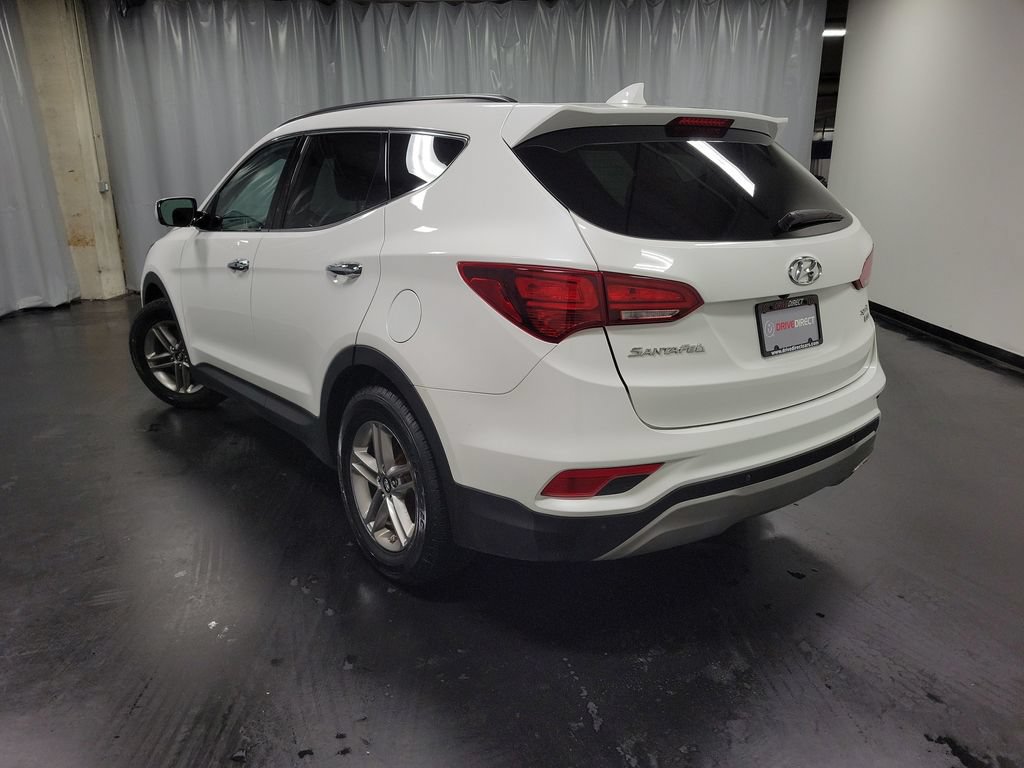 Used 2017 Hyundai Santa Fe Sport w/ 2.4L Tech Package 04 AWD/4WD image 7