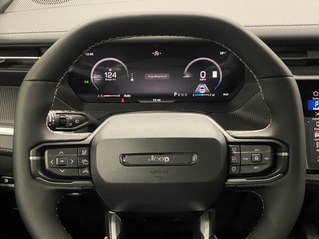 New 2026 Jeep Cherokee Overland w/ Trailer Tow Group image 17