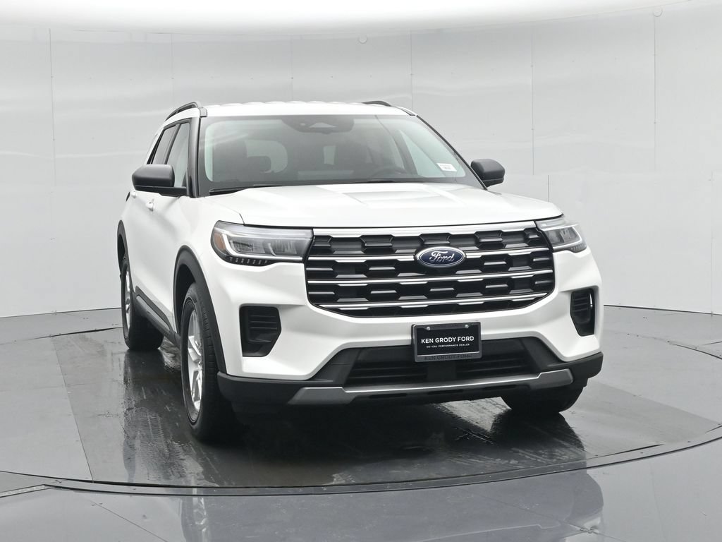 New 2026 Ford Explorer Active RWD image 29