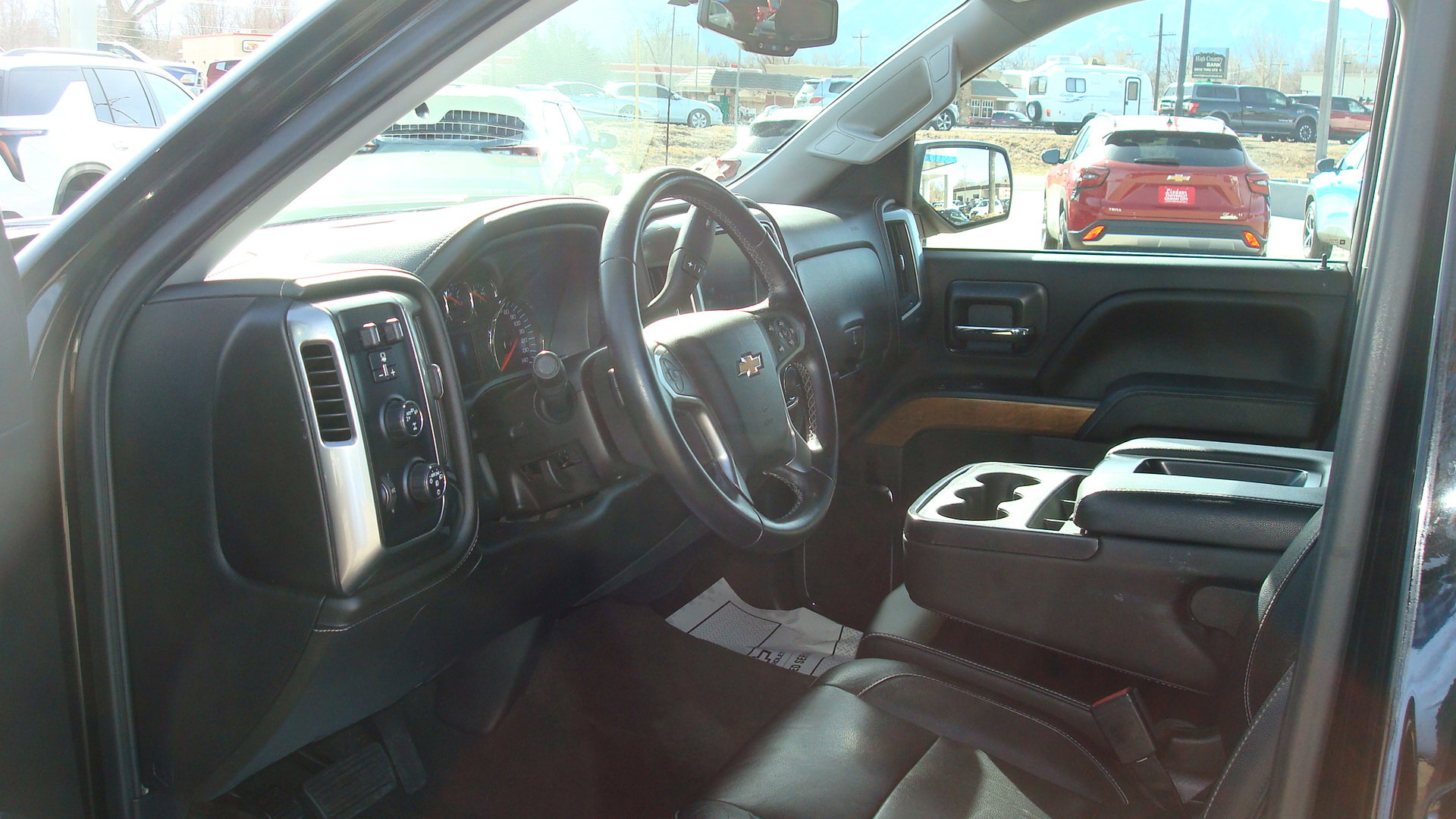 Used 2018 Chevrolet Silverado 1500 LTZ w/ LPO, Black Pack AWD/4WD image 8
