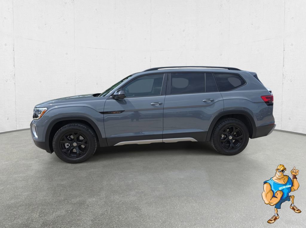 Used 2024 Volkswagen Atlas Peak Edition SE AWD/4WD image 8