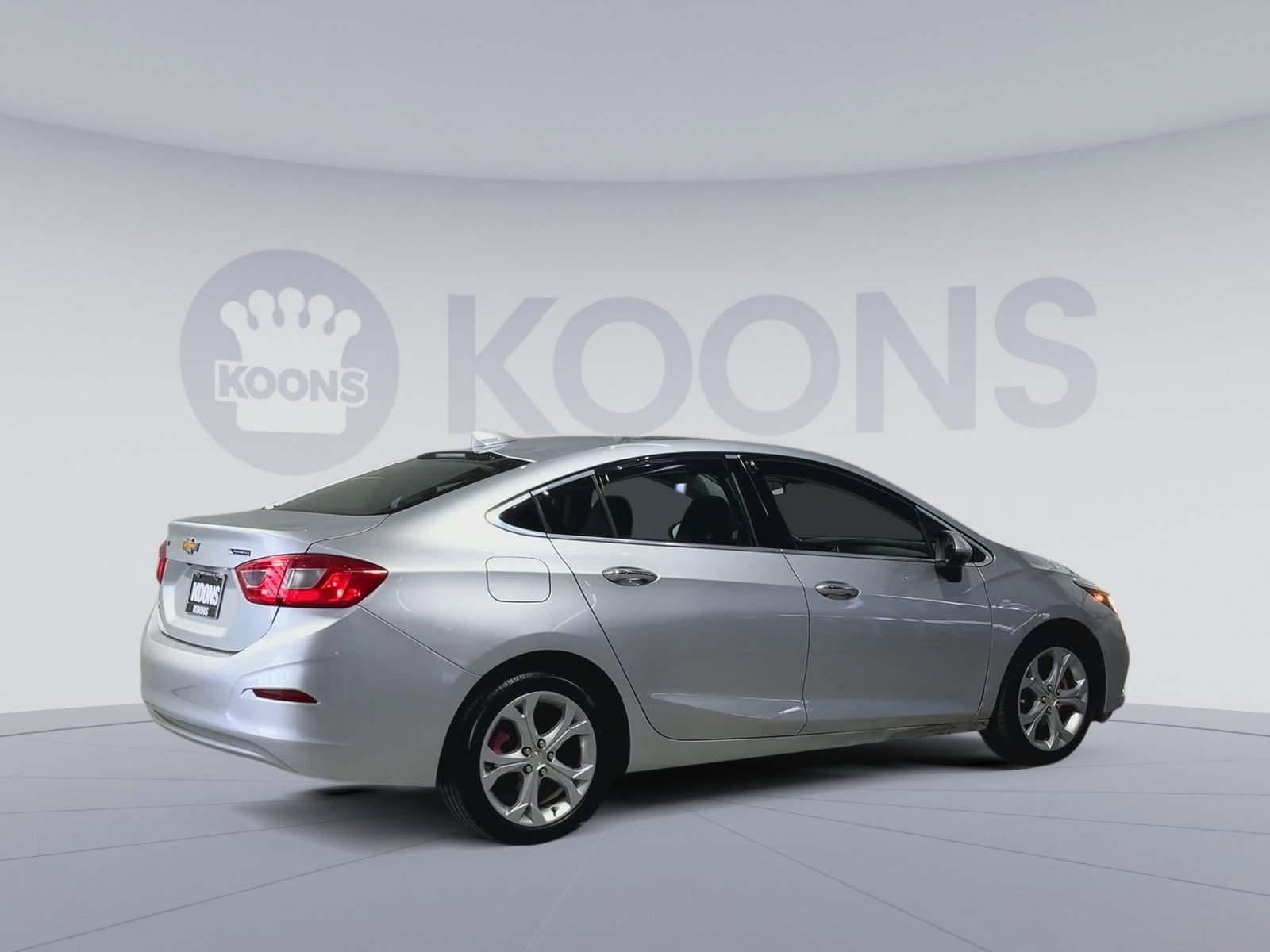 Used 2017 Chevrolet Cruze Premier image 11