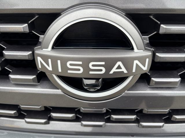 Used 2025 Nissan Frontier SL image 27