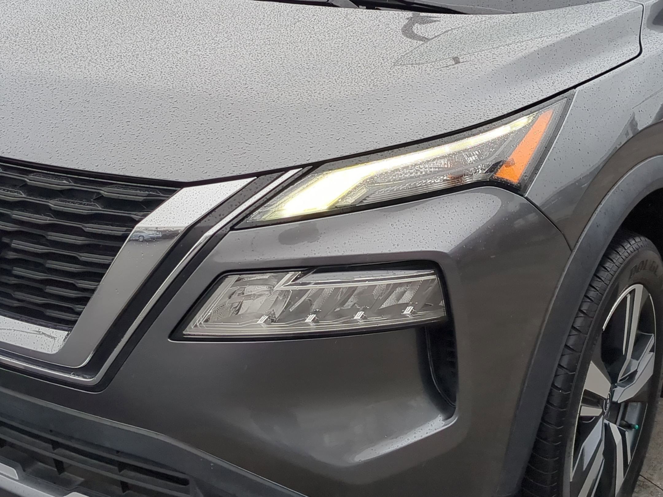 Used 2022 Nissan Rogue SL image 11