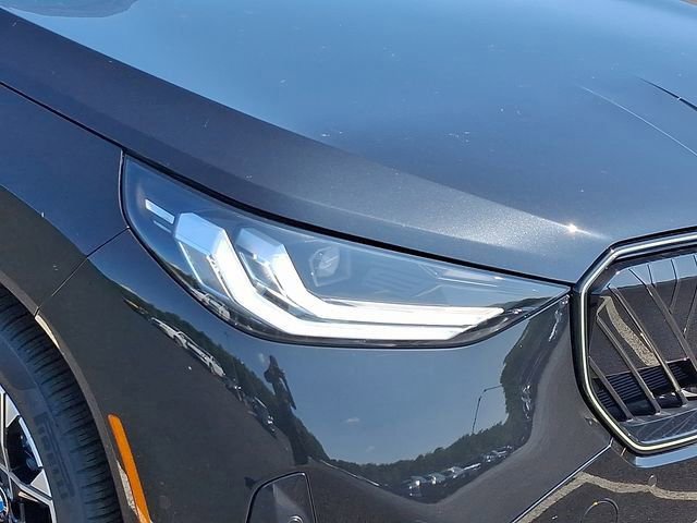 Certified 2025 BMW X3 xDrive30i w/ Premium Package image 9