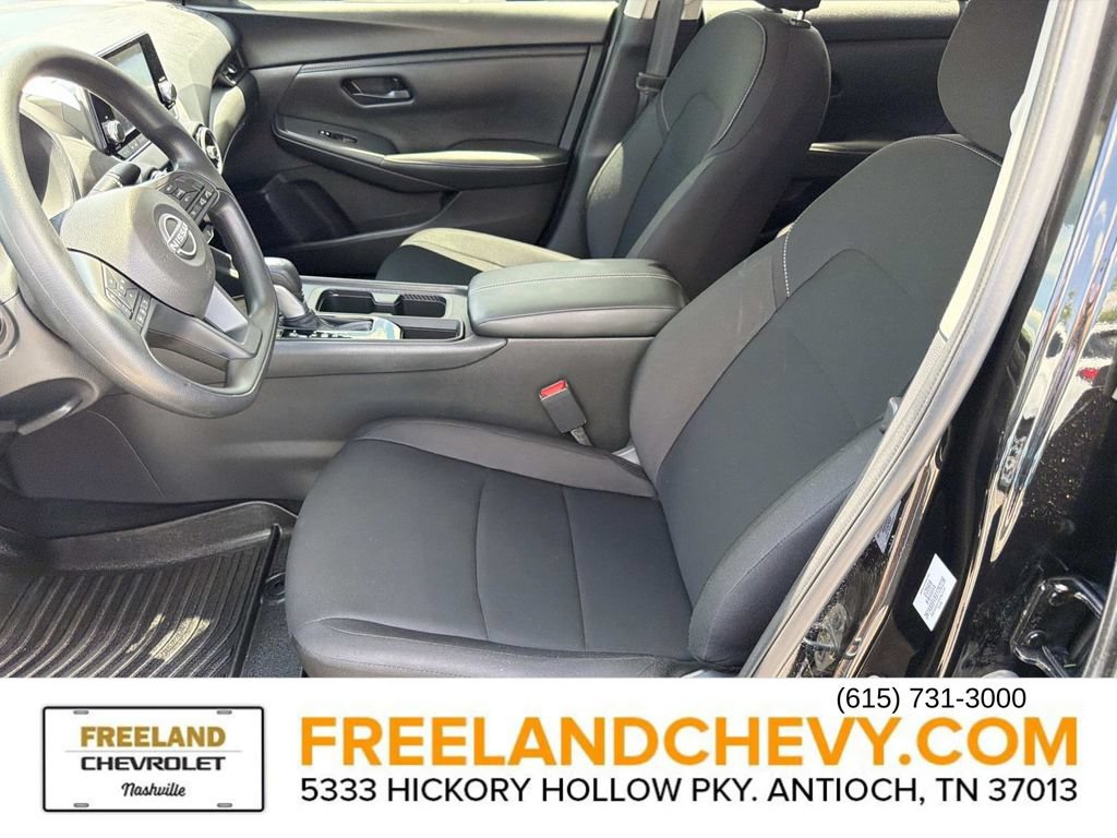 Used 2025 Nissan Sentra S FWD image 21