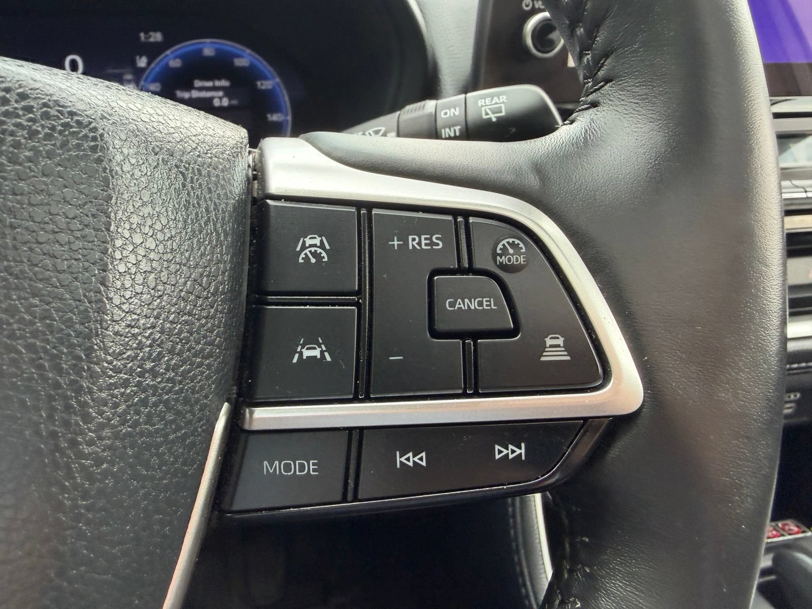 Used 2024 Toyota Grand Highlander AWD Hybrid image 15